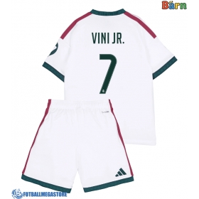 Fotballdrakt Barn Real Madrid Vinicius Junior #7 Hjemmedraktsett 2026-27 Kortermet (+ Korte bukser)